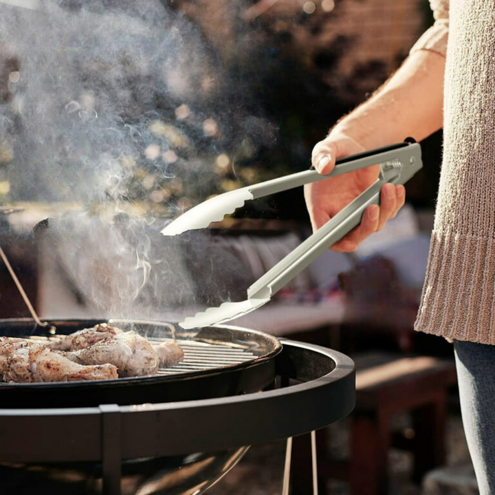 Kompletny Zestaw Akcesoriów do Grilla BBQ Wysokiej Jakości 30Cz