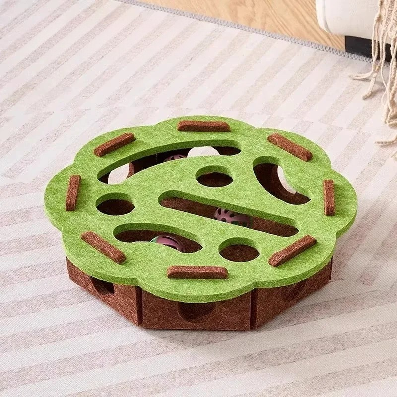 Interaktywny Puzzel dla Kota z Filcu