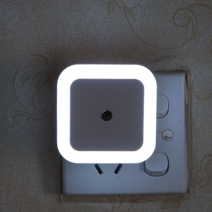 Wtyczka Detektor Ruchu Inteligentna Gniazdko Nocna Lampa