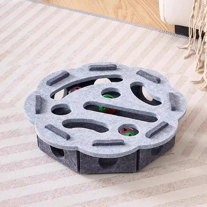 Interaktywny Puzzel dla Kota z Filcu