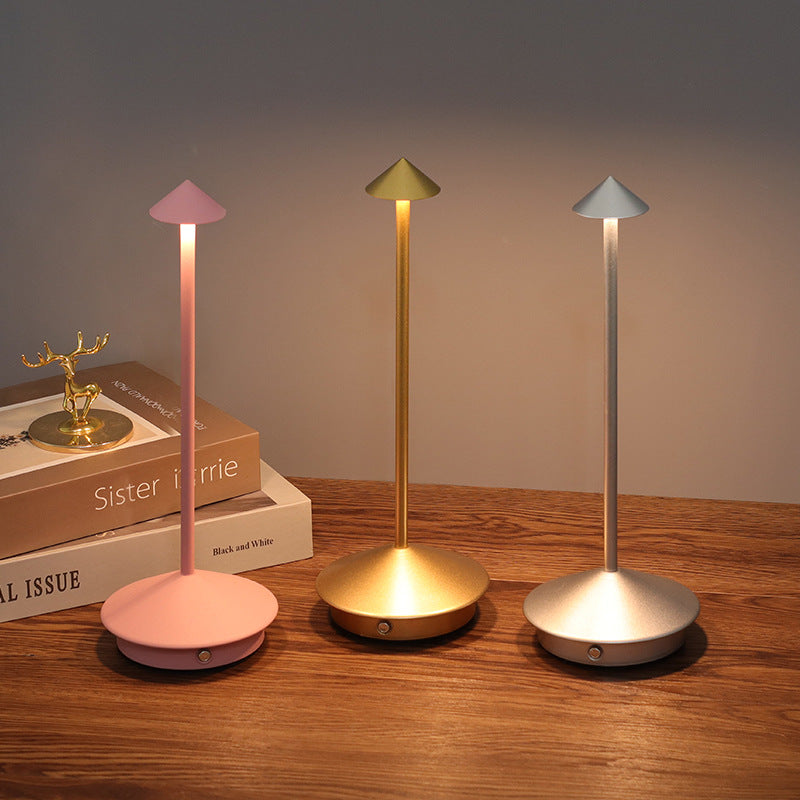 Bezprzewodowa lampa stołowa LED w eleganckim designie