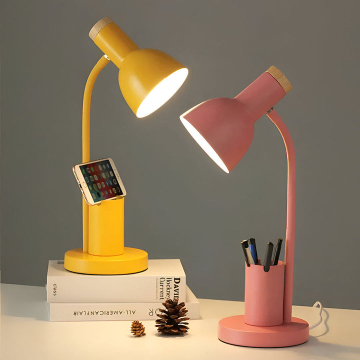Nowoczesna nordycka lampa stołowa LED z eleganckim uchwytem na długopisy