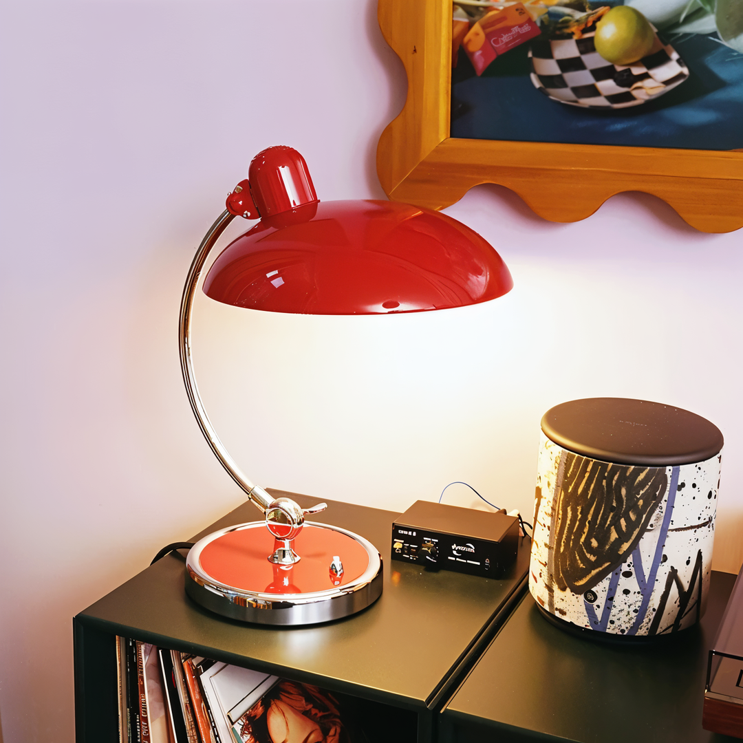 Regulowana Lampa Biurkowa w Stylu Vintage z Żelaza