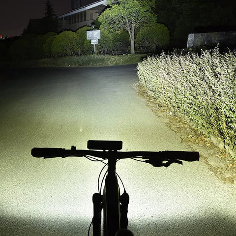 Ultra jasna lampka rowerowa LED