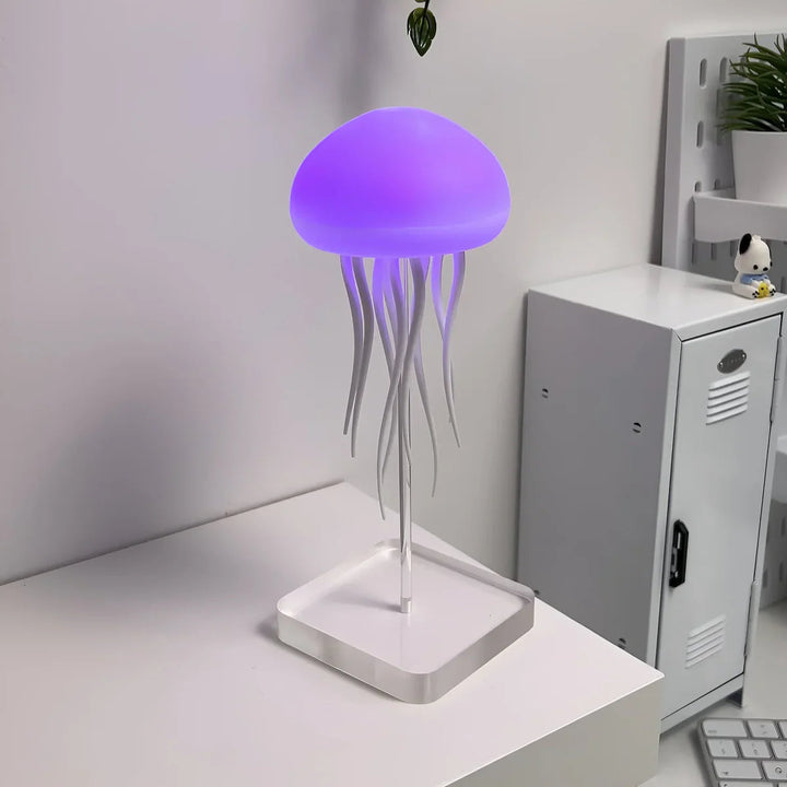 Lampa z Tańczącymi Meduzami