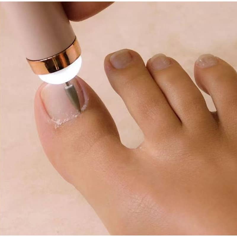 Profesjonalny elektryczny zestaw do manicure w salonie