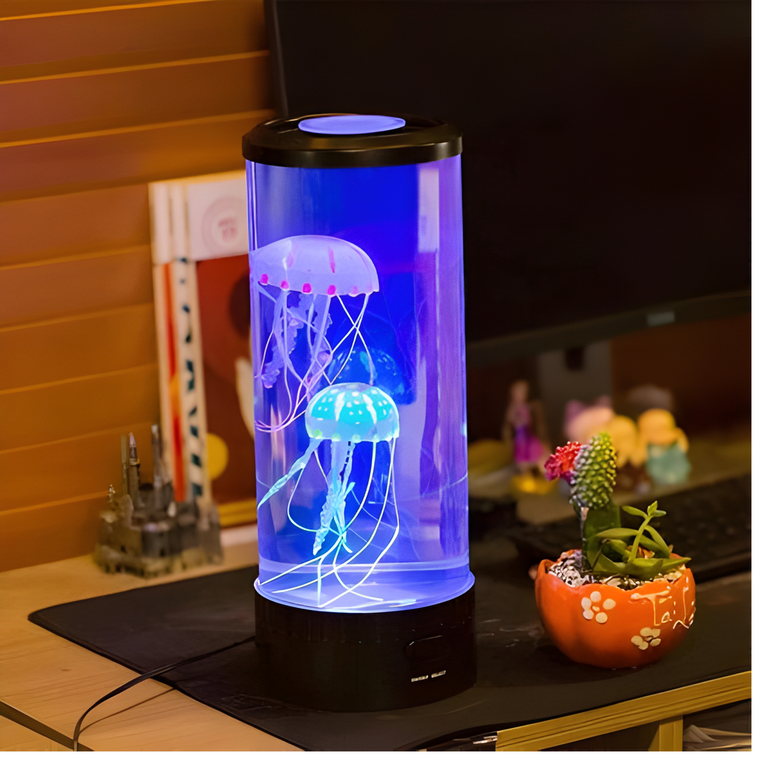 Lampa meduzy z kojącą, inspirowaną oceanem atmosferą