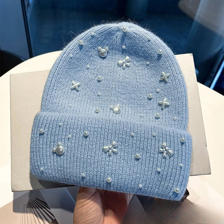 Czapka zimowa z perłowym akcentem
