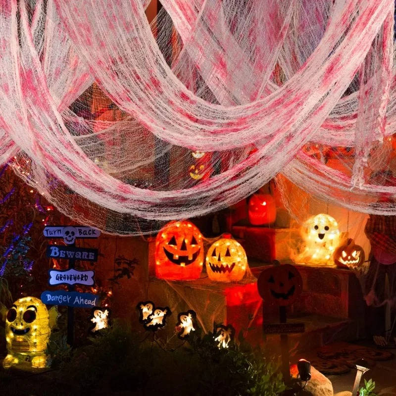Dekoracje na Halloween do ogrodu