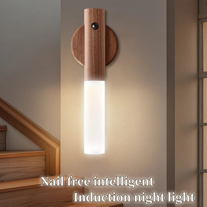 Czujnik Ruchu Lampka Nocna z Drewnianym Wykończeniem i Magnetyczną Podstawą