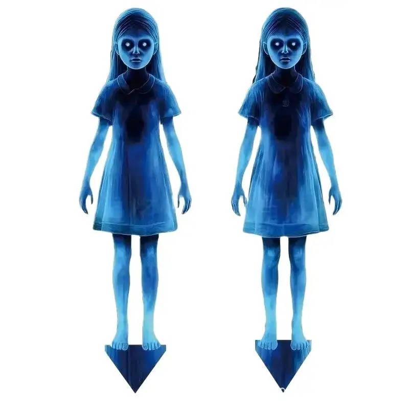 Dekoracja Dziewczyna Duch na Dziedzińcu na Halloween