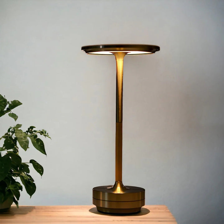 Bezprzewodowa Lampa Stołowa z Dotykowym Sterowaniem i Nowoczesnym Designem Nordyckim