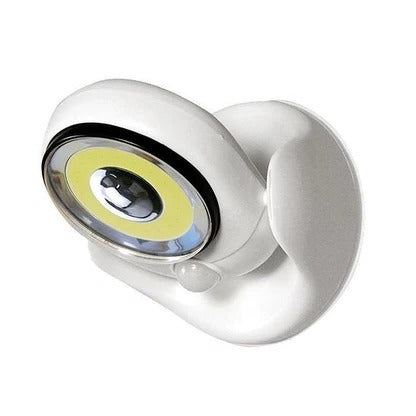 Lampa LED z czujnikiem ruchu