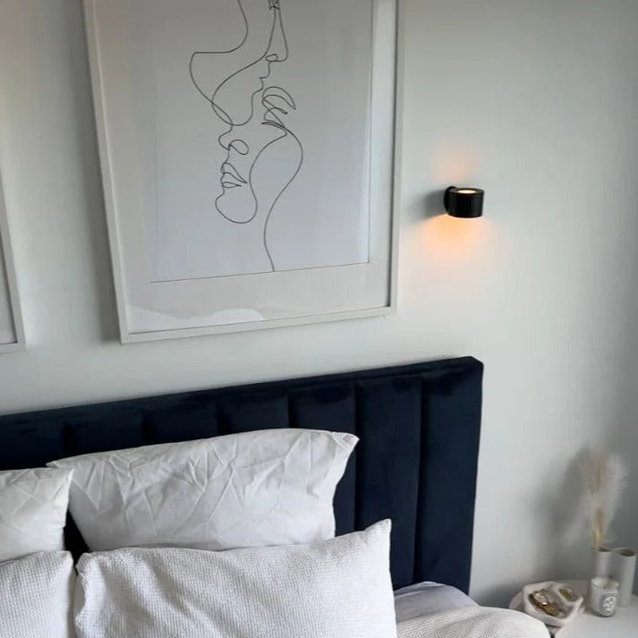 Ładowana Lampa Ścienna LED