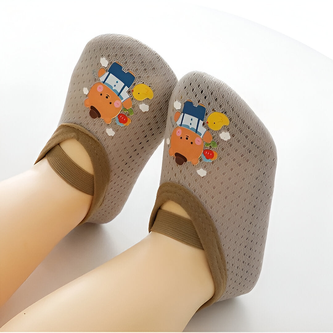 Dziecięce Buty Antypoślizgowe z Bajkowymi Postaciami