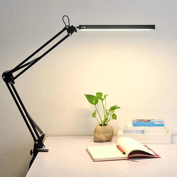 Lampka biurkowa LED z zaciskiem