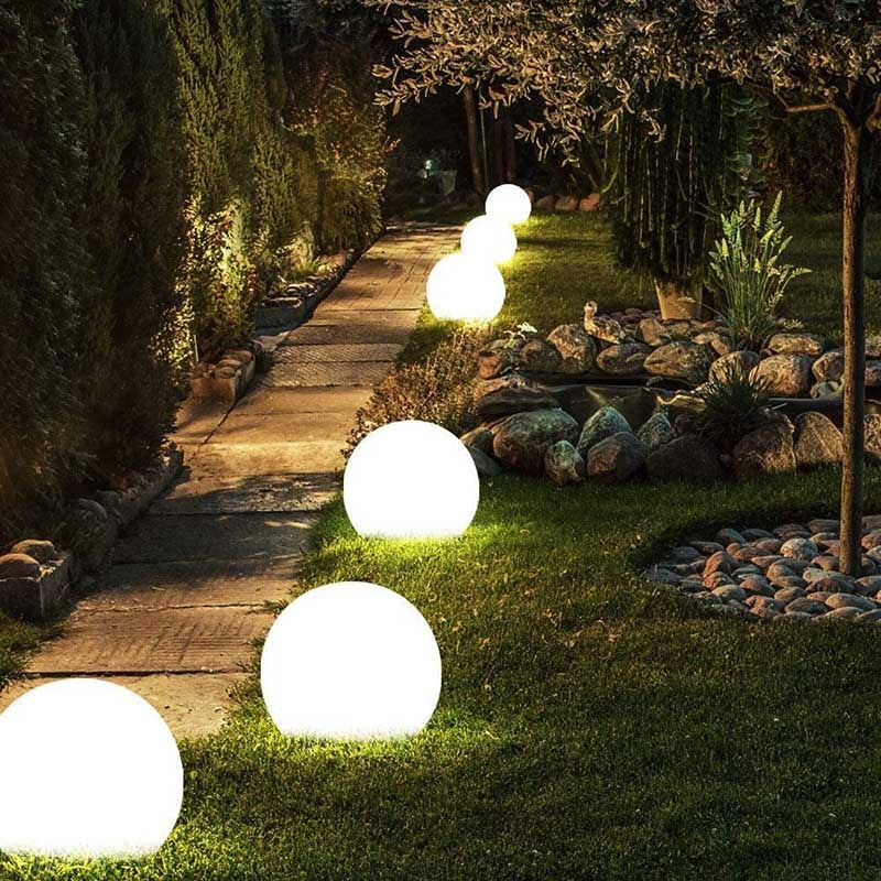 Lampa Globowa na Zewnątrz - Bezprzewodowa, Wodoodporna, Światło LED w 16 Kolorach