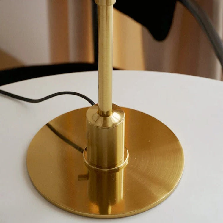 Skandynawska Lampa Stołowa LED