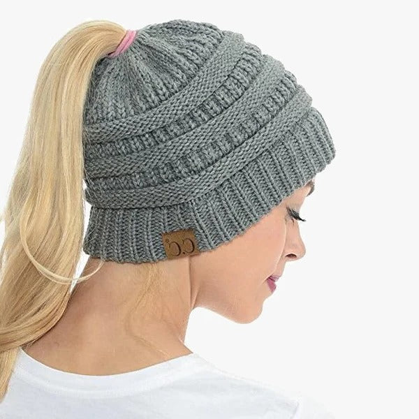 Czapka z kucykiem Messy Bun dla kobiet, solidna, prążkowana