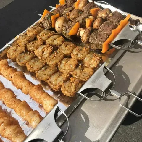 Zestaw szpikulców do grilla z trzema zębami