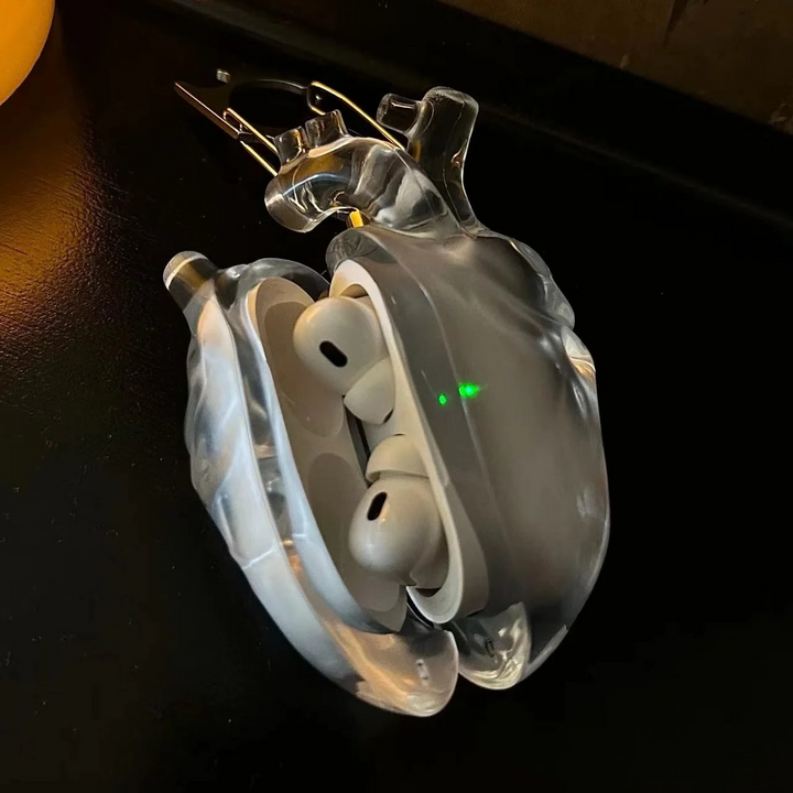 Halloweenowe Serce Muzyki – Stylowa Ochrona dla Twoich AirPods
