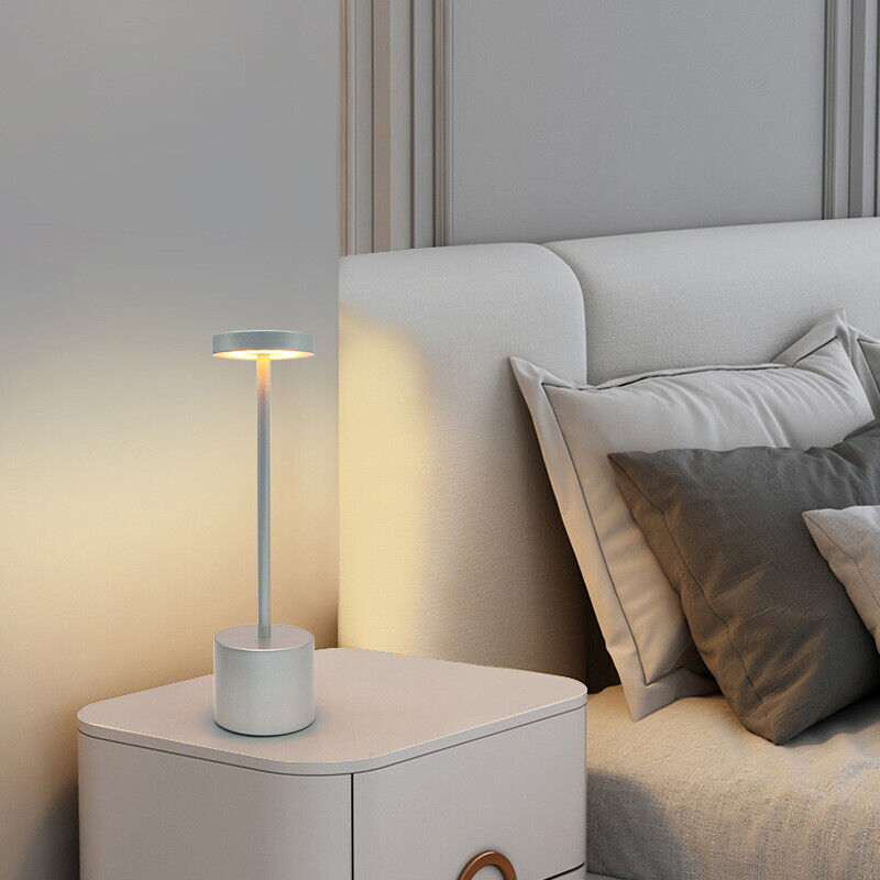 Nowoczesna, Ładowalna, Bezprzewodowa Lampa Stołowa LED do Salonu