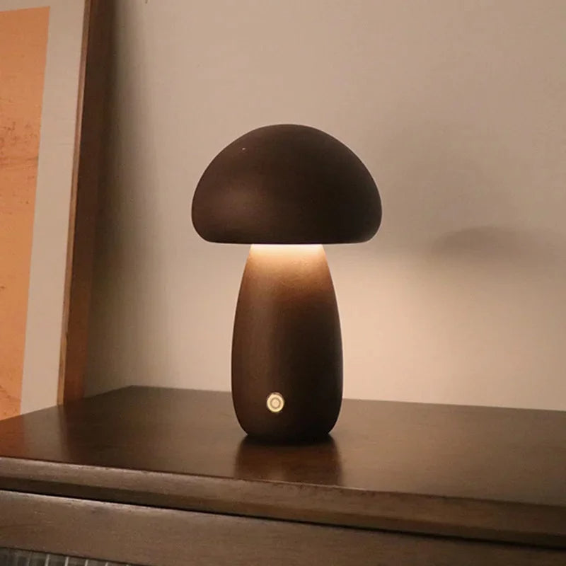 Lampka nocna w kształcie grzyba